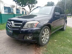Mercedes-Benz GLK-Class 2011 Purple