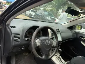 Toyota Corolla S 4dr Sedan (1.8L 4cyl 4A) 2010 Black