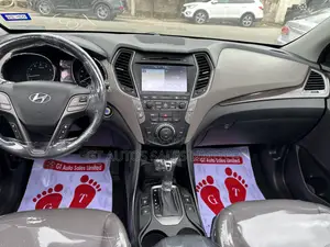 Hyundai Santa Fe SE AWD 2017 Silver