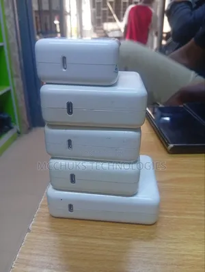 Apple Type-C UK Used Charger