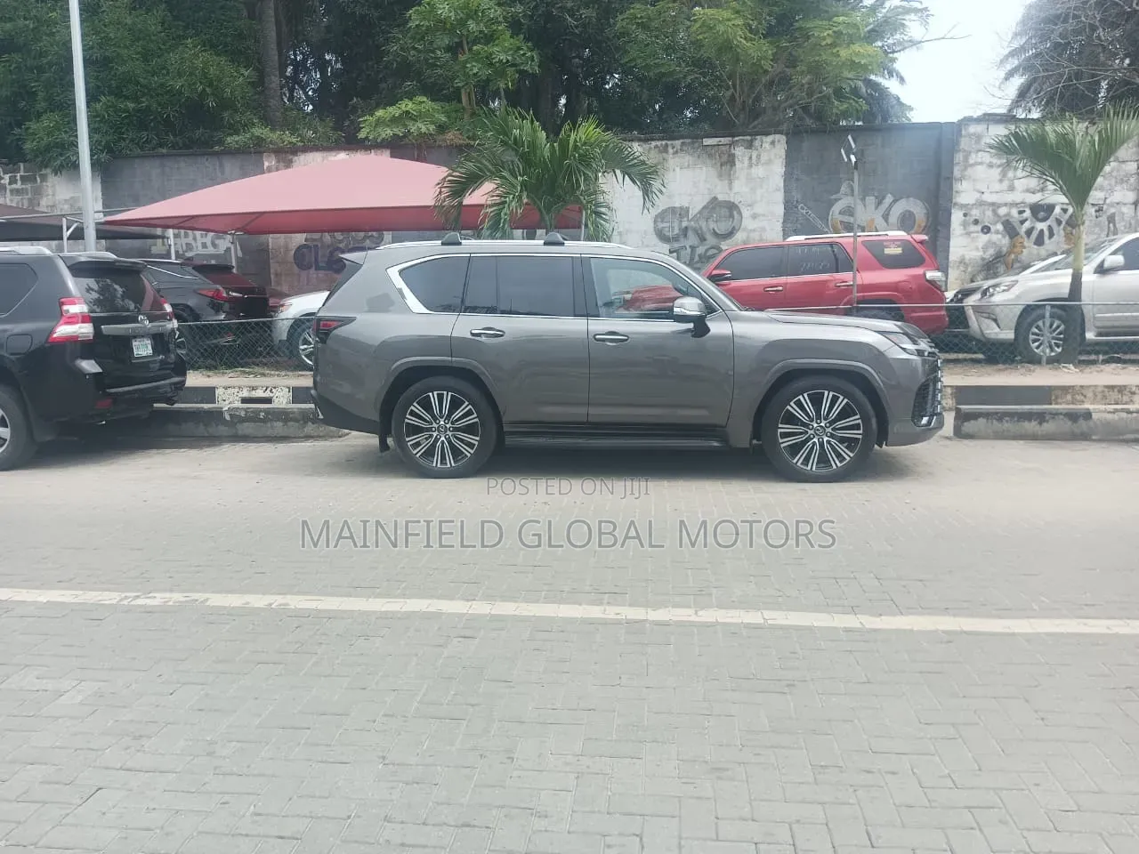 Lexus LX 600 2022 Gray