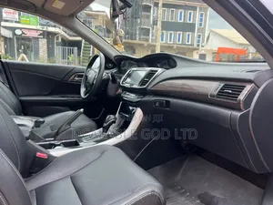 Honda Accord 2017 Black