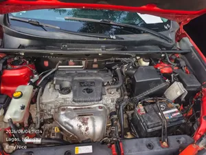 Toyota RAV4 2015 Red