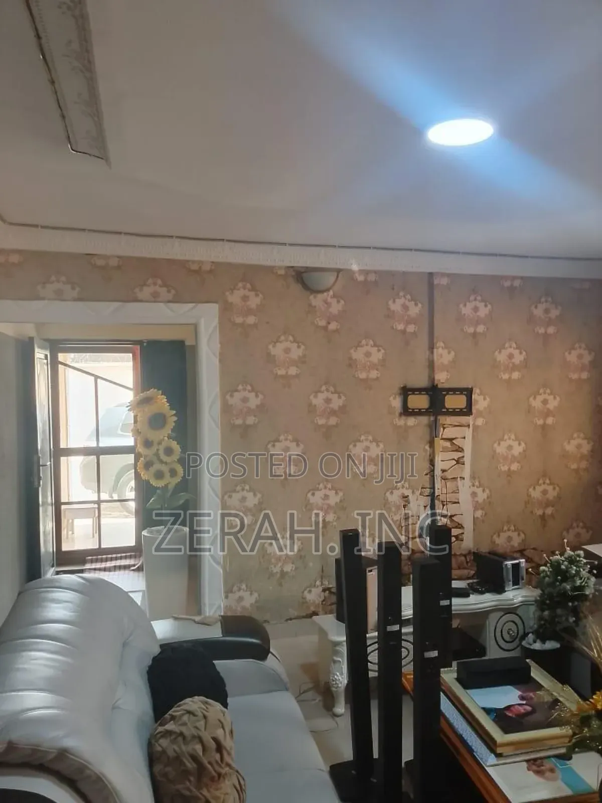 Wallpaper Installation