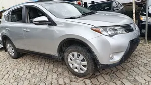 Toyota RAV4 2015 Silver