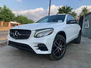 Mercedes-Benz GLC-Class 2017 White