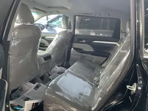 Toyota Highlander 2015 Black
