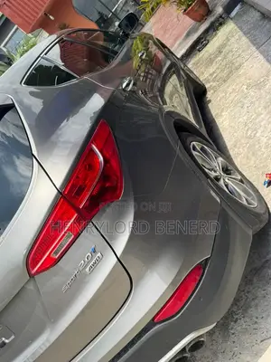 Hyundai Santa Fe Limited 4dr SUV (3.3L 6cyl 6A) 2014 Gray