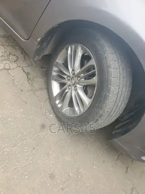 Toyota Camry LE 4dr Sedan (2.5L 4cyl 6A) 2017 Gray