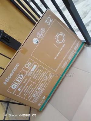 Experience Smart Viewing Every Day With Hisense 32" Smart TV