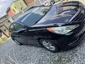 Hyundai Sonata 2012 Black
