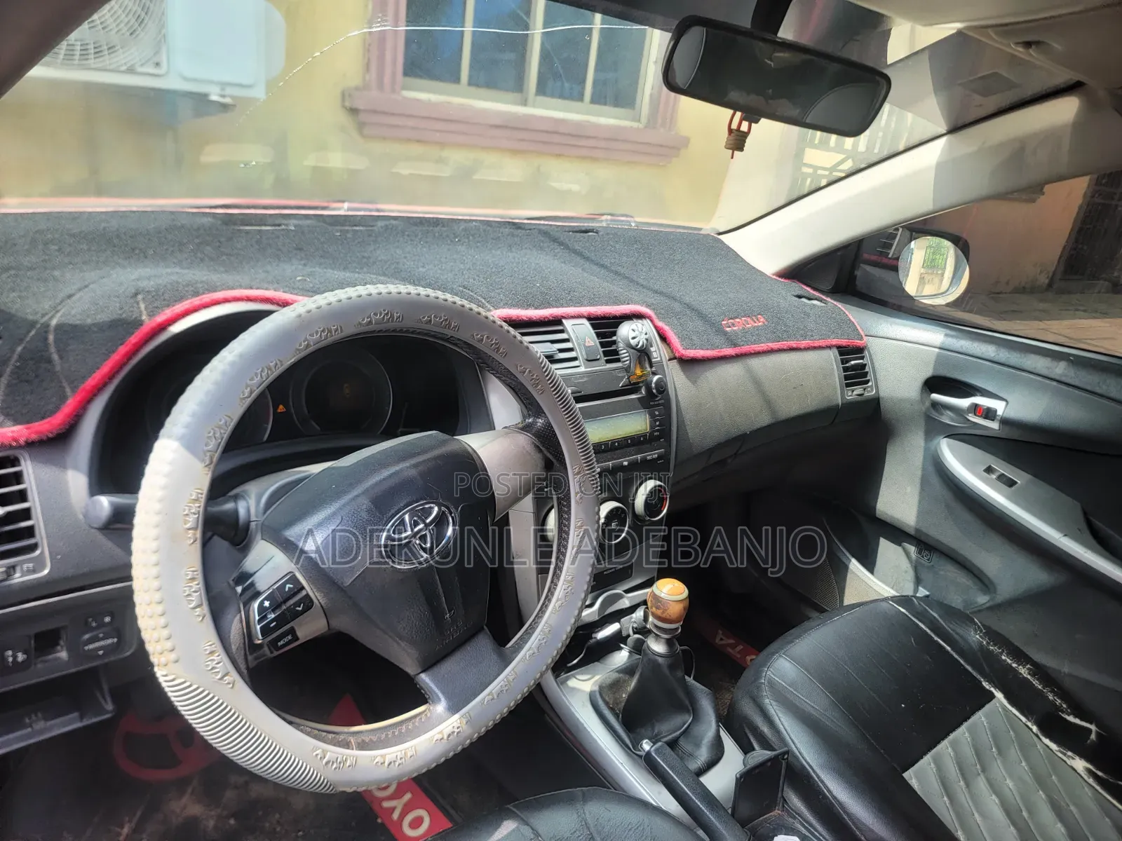 Toyota Corolla 2012 Gray