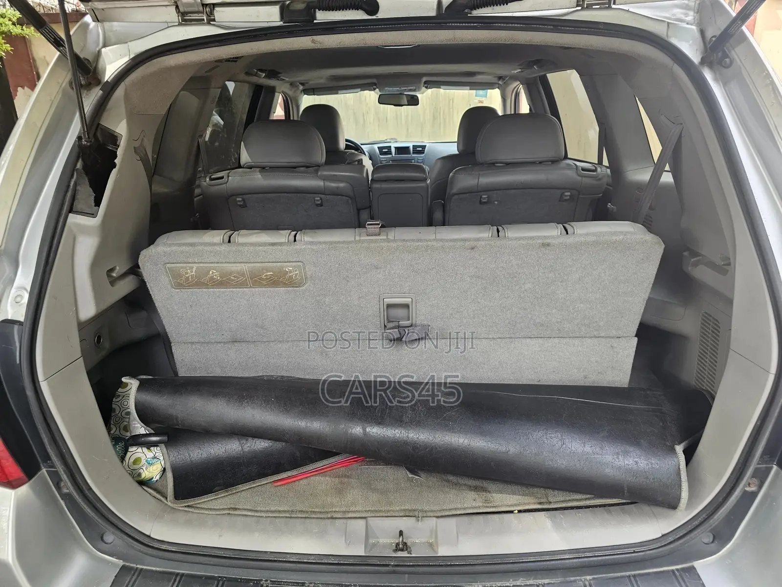 Toyota Highlander 2010 Silver