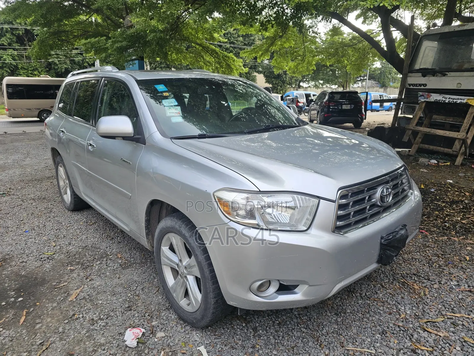 Toyota Highlander 2010 Silver