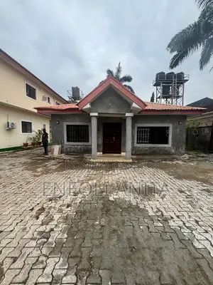 3bdrm Bungalow in Kado for rent