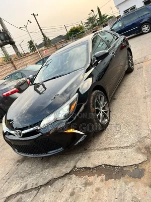 Toyota Camry 2016 Black
