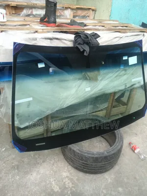 Toyota RAV4 Front Windscreen 2017
