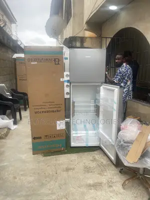 Hisense Refrigerator 306L Standard Double Door