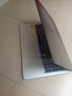 Laptop Asus X550LB 12GB Intel Core i7 SSD 256GB