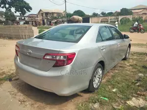 Toyota Camry 2014 Silver