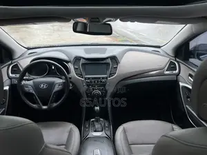 Hyundai Santa Fe 2017 Gray