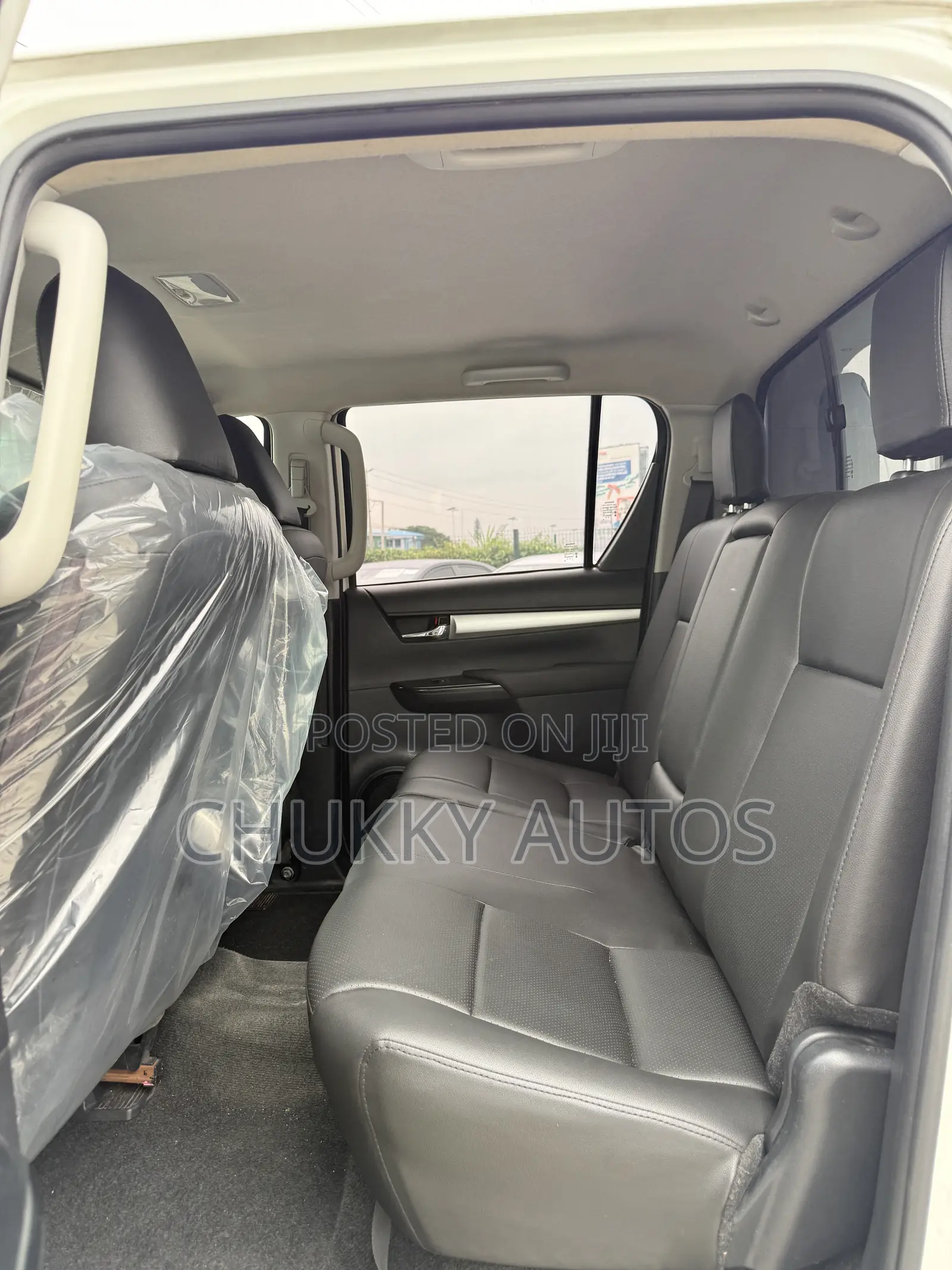 Toyota Hilux 2018 White