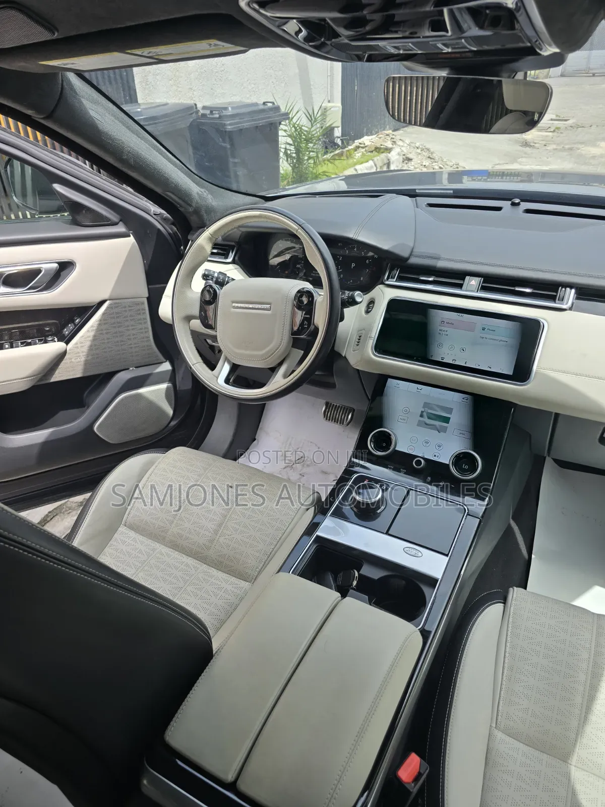 Land Rover Range Rover Velar 2018 Gray