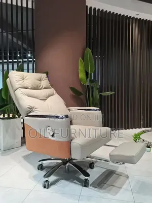 Luxury High-Back Executive Director Chair With Footrest- Grey