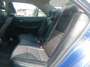 Toyota Camry 2016 Blue