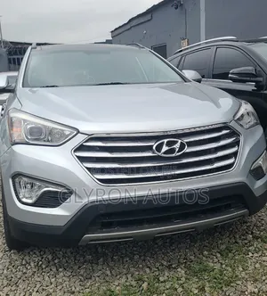 Hyundai Santa Fe Limited w/Saddle Interior 4dr SUV AWD (3.3L 6cyl 6A)