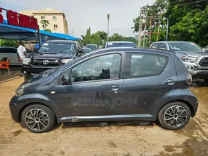 Toyota Aygo 2009 Gray