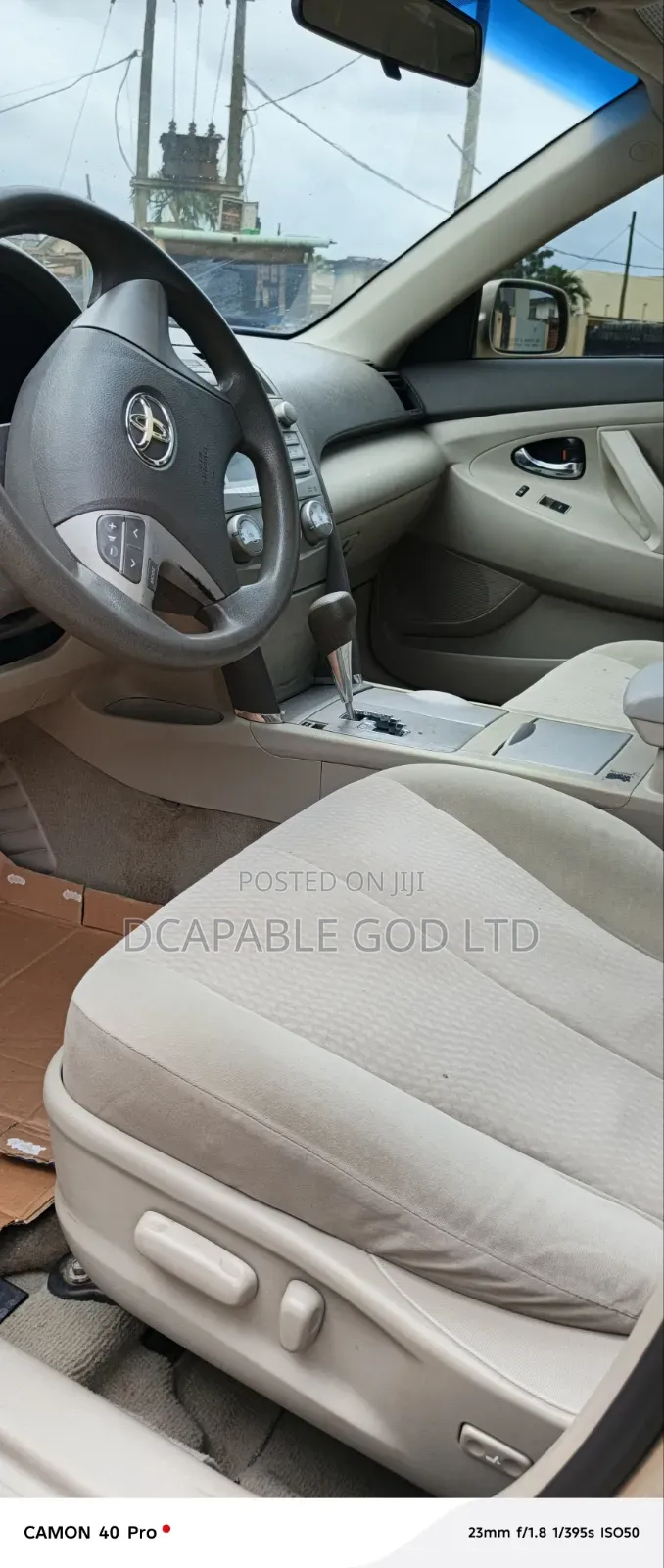Toyota Camry 2010 Gold