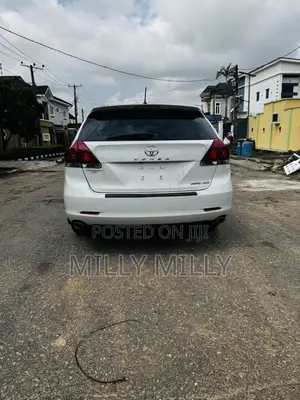Toyota Venza Limited AWD V6 2013 White