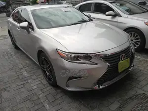 Lexus ES 2017 Silver