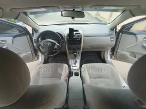 Toyota Corolla 2013 Silver