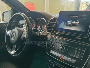 Mercedes-Benz GLE-Class 2016 Gray