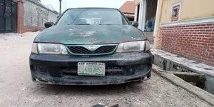 Nissan Primera 2004 Green