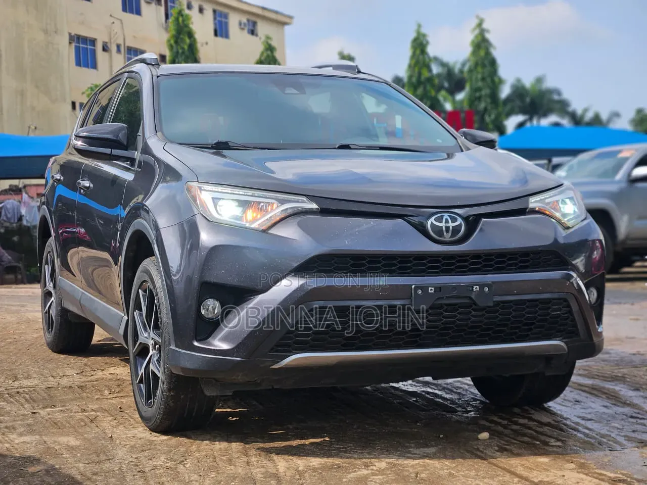 Toyota RAV4 2018 Gray