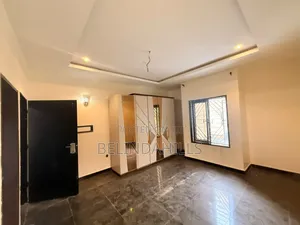 3bdrm Block of Flats in Wuse 2 for rent