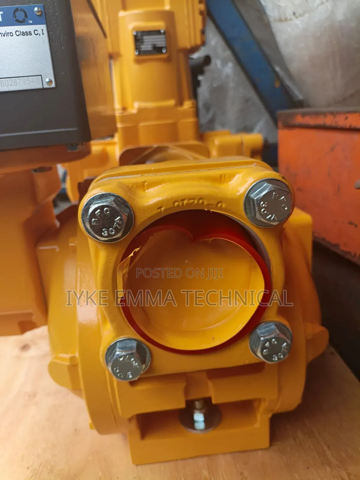 Liquid Controls (LC) Positive Displacement Flow Meter, Model LCM 3