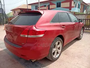 Toyota Venza 2010 Red