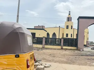 Furnished 1bdrm Apartment in Divention, Gaduwa for rent