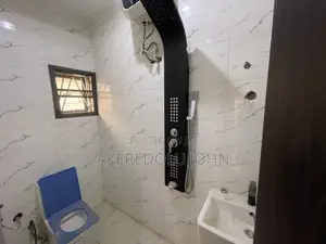 3bdrm Block of Flats in Wuse 2 for rent