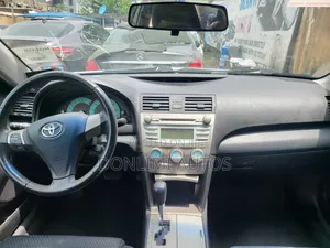 Toyota Camry SE 4dr Sedan (2.4L 4cyl 5A) 2009 White