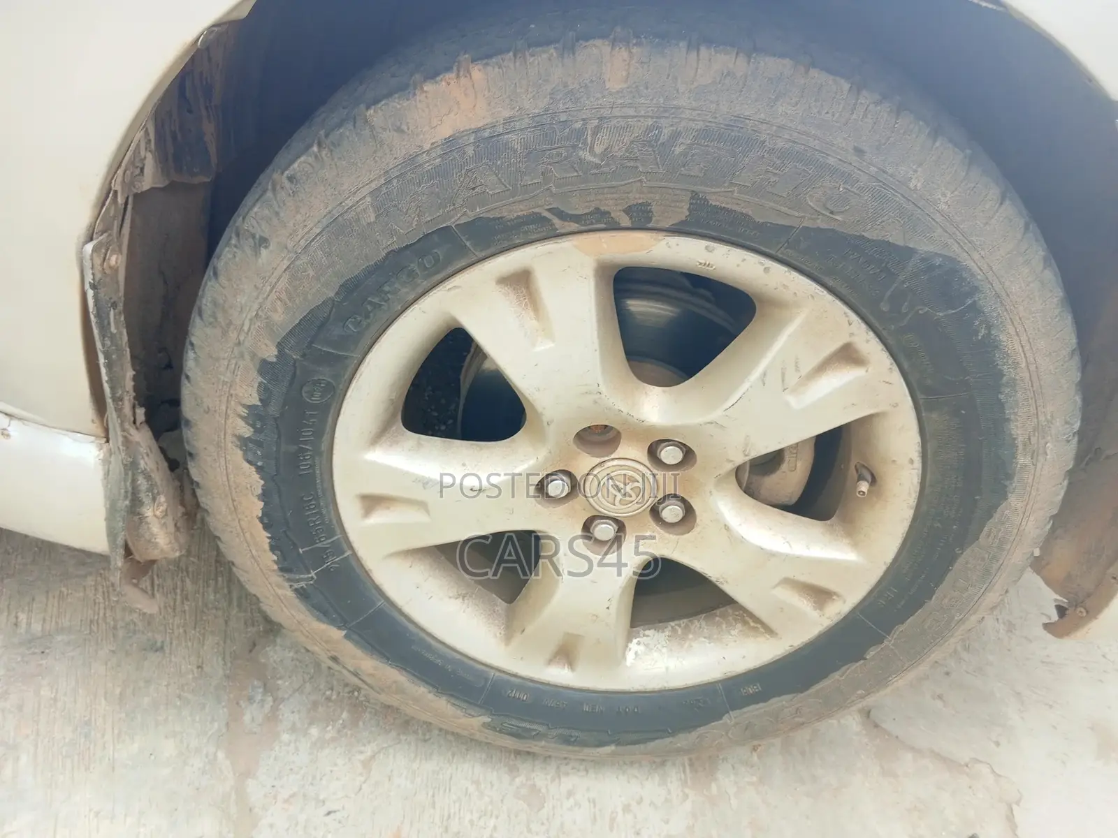 Toyota Matrix 2005 Silver