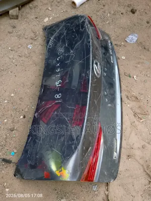 Complete Back Boot Camry 2020 Le