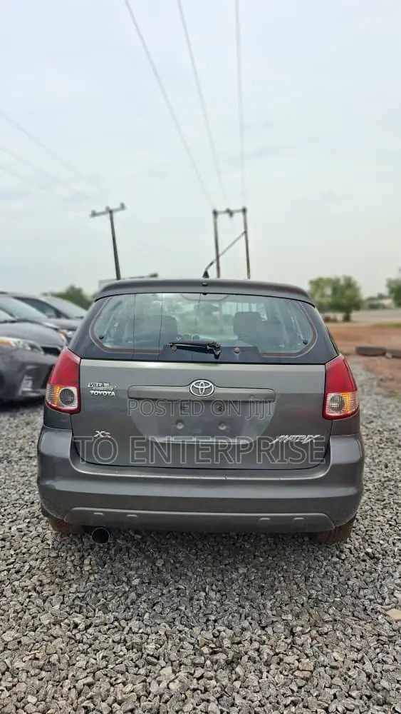 Toyota Matrix 2004 Gray