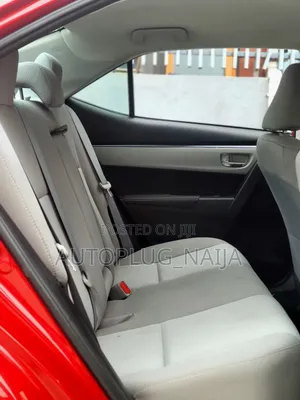 Toyota Corolla 2016 Red
