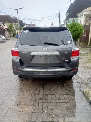 Toyota Highlander 2009 Gray