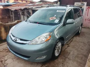 Toyota Sienna 2008 Blue